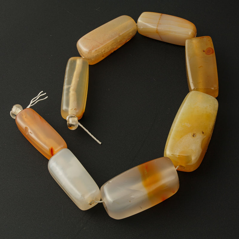 Old agate and carnelian beads, rectangular, Honey beige to white. One Str. 8 beads. B4-aga285