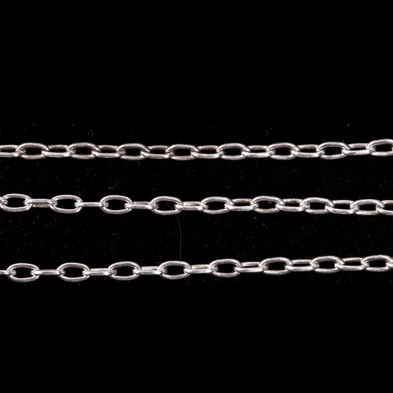 Sterling silver oval cable chain. 3 x 1.6mm links. Sold by the foot.
