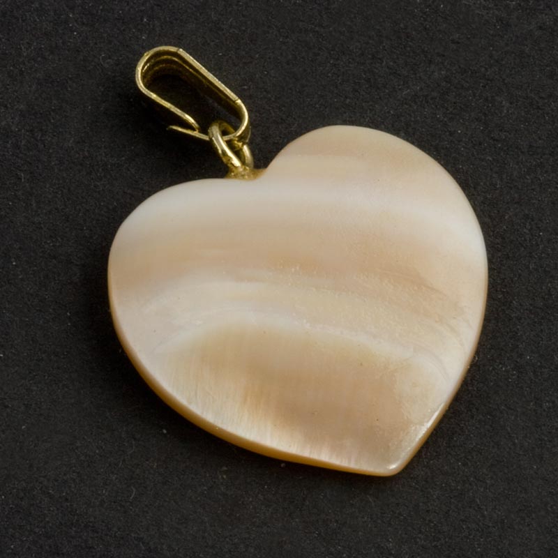 Vintage stock carved mother of pearl heart pendant 20mm pkg of 1.
