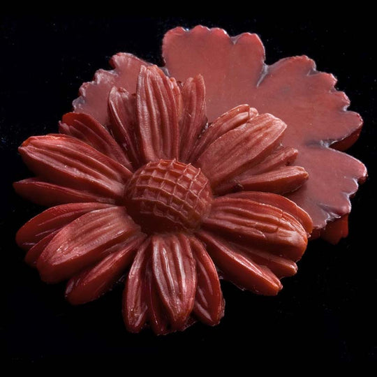 Brick Red Daisy Cabochon, plastic. 28mm. 2 pcs. b5-751