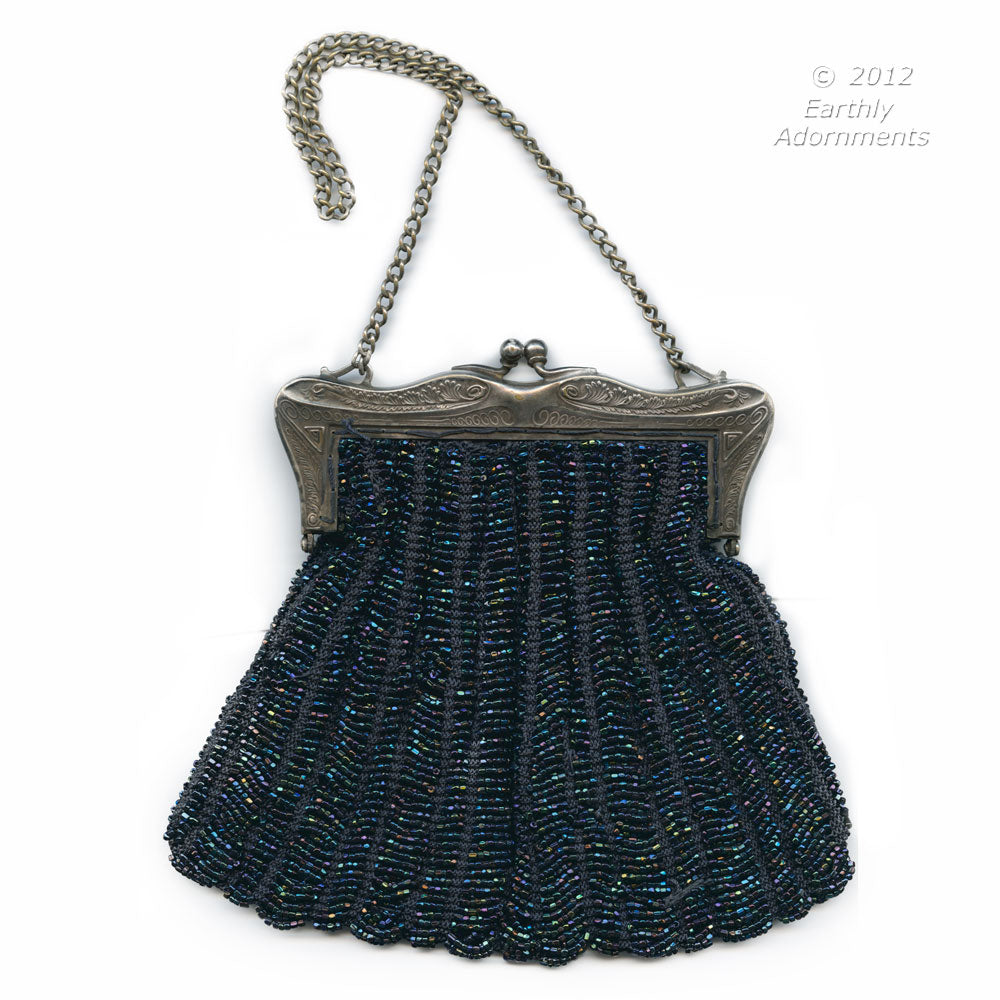 Antique Edwardian knitted beaded bag with silver frame. hbed104