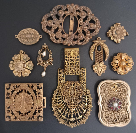 Antique & vintage solid brass stamped & filigree components mix. B9-mx22