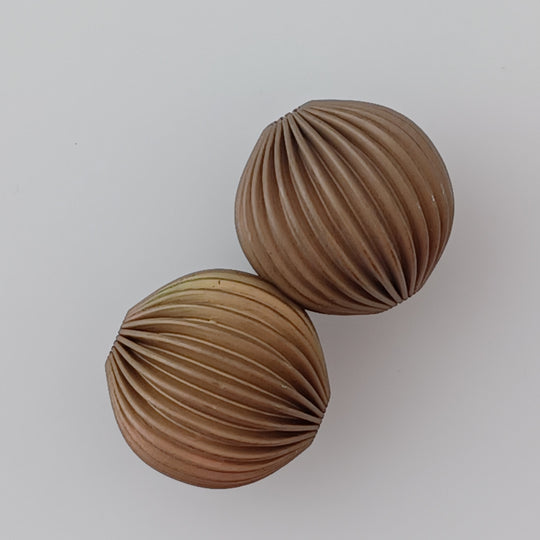 Vintage brass melon bead. 16mm. Pkg of 2. b18-0171-4