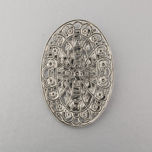 Deco Gecko rhinestone silver plated filigree pendant.  56x39mm.  b9-0923spd-1