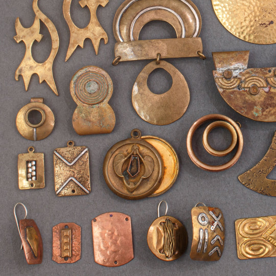 Vintage 1960's style brass and copper stampings & components mix. B9-mx1