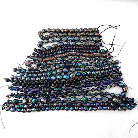 1950s peacock purple iris carnival glass bead mix. 8.5oz. b11-mx24