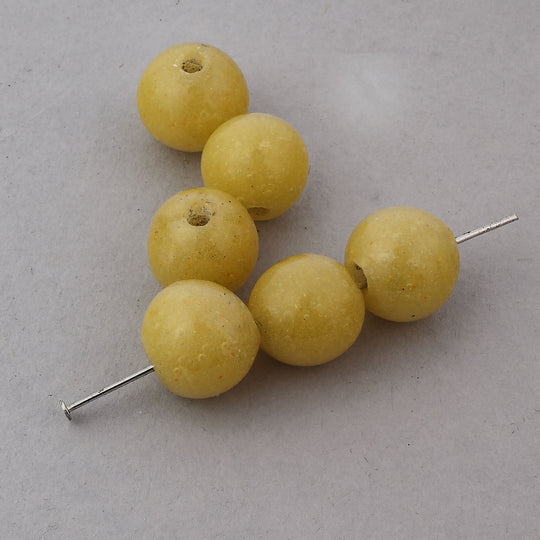 Rare old Chinese wound glass 10-12mm round bead in opaque yellow. Early 20th c. Pkg 6. B11-yo-1027