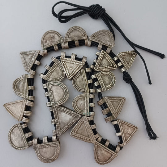Authentic vintage Ethiopian Telsum Beads.  15.5 inch strand of 21.   B18-698