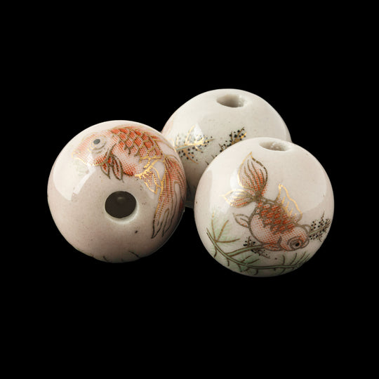 Vintage hand painted porcelain bead with Koi fish. 1970s. 20-21mm. Pkg 1. b2-933