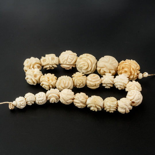 12 inch strand Art Deco Chinese export hand carved bovine bone rose beads, 8mm-14mm.  1920s-30s. b3-bo205
