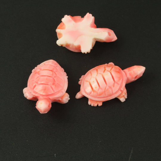 Pink Coral Carved Turtle, natural,Vintage. 21x13x8mm.  b4-cor473