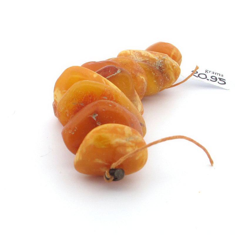 Antique Baltic amber free form beads. 10 beads, 1 str. b4-amb128