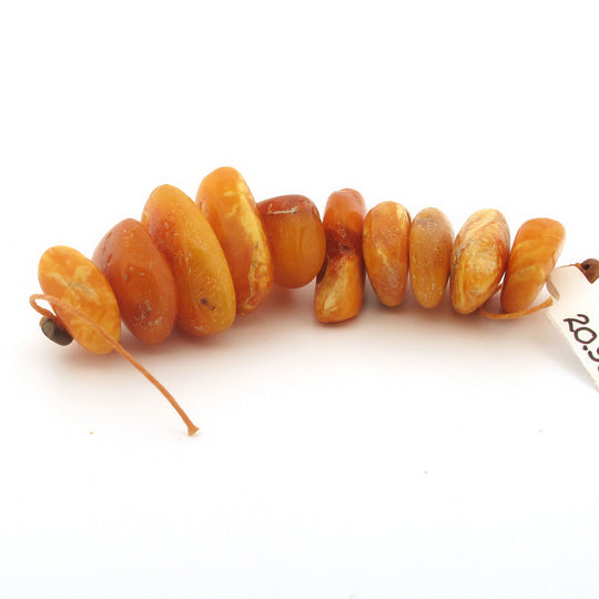 Antique Baltic amber free form beads. 10 beads, 1 str. b4-amb128
