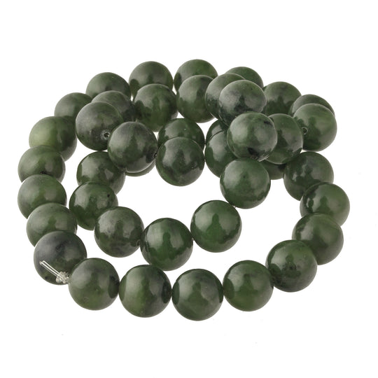 Genuine natural high grade 1980s Taiwan Nephrite jade, 10mm. 8" strand. 20 pcs.. b4-jad501