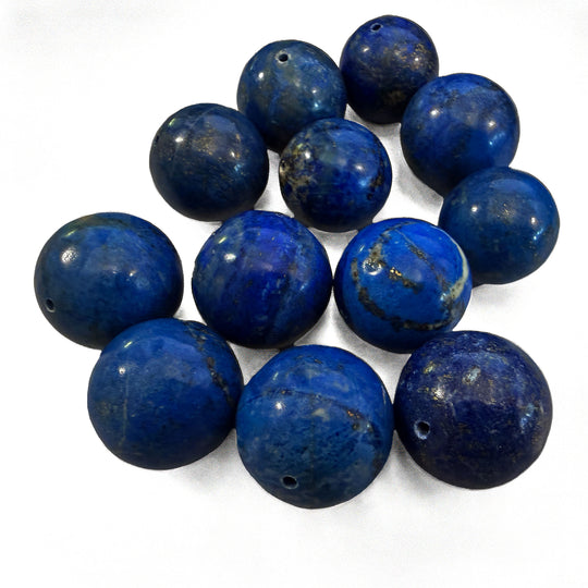 Vintage Lapis Lazuli 25mm carved round bead. b4-lap288