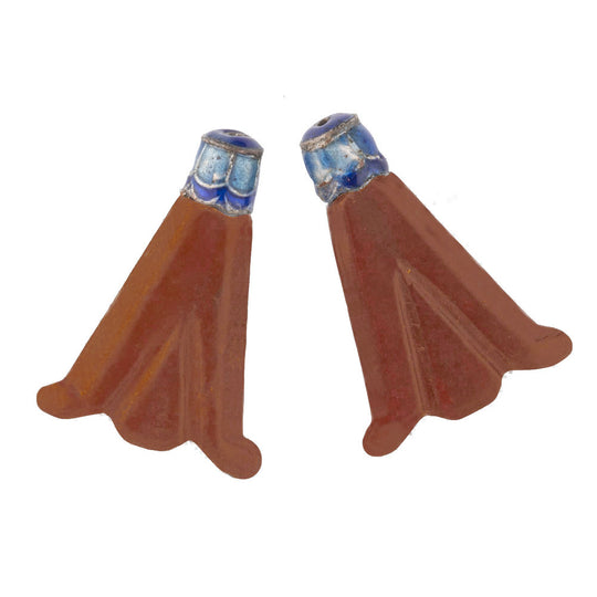 Hand carved fan shaped serpentine Hsiu Jade narrow papyrus leaf pendant bead with enamel bead cap. 2 pieces. 30mm length. B4-ser492b