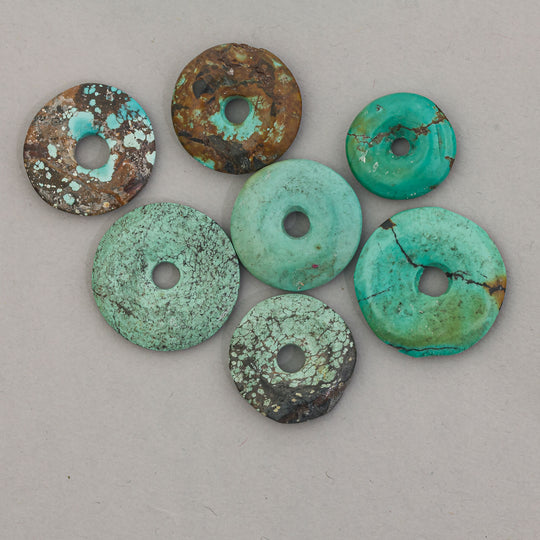 7 Vintage natural Hubei Turquoise donut pi beads. 19-26mm.  b4-tur500