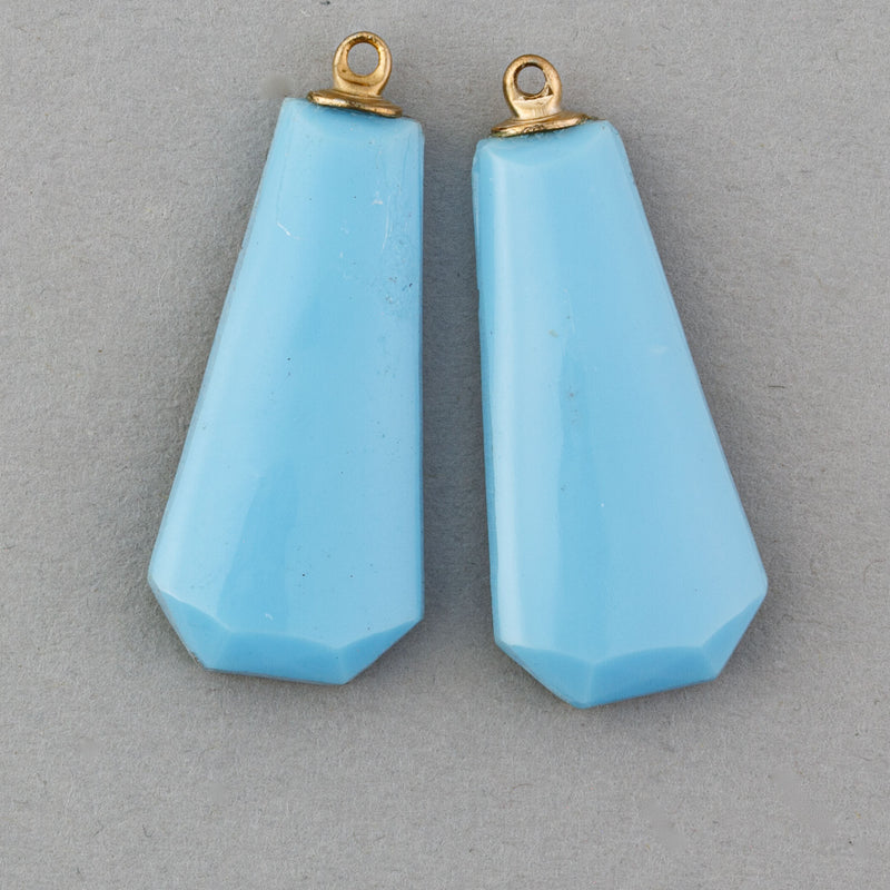 Antique Egyptian revival pressed glass pendant from the 1920s. 29x14mm. Pkg of 1. b5-0268