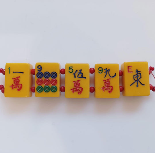 Strand of 5 vintage Bakelite Mah Jong tiles. Drilled 2-hole b6-240
