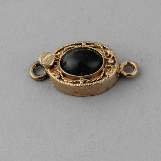 Sterling Silver Vermeil clasp with Black Onyx cabochon.14x10mm.b8-385