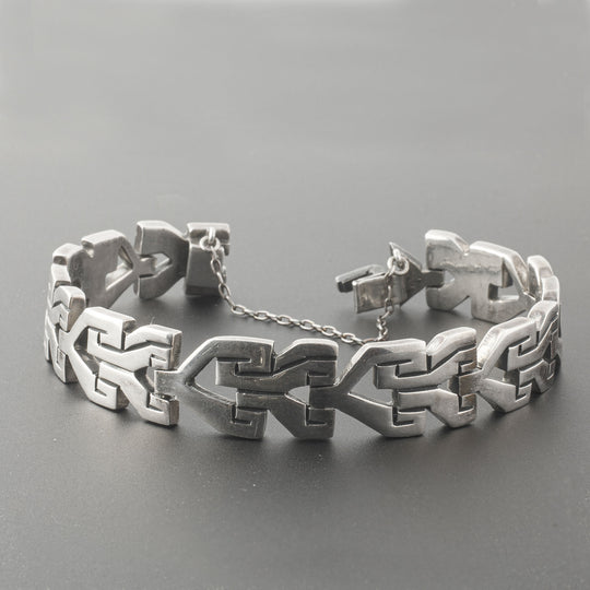 Sterling Silver Geometric Link Bracelet. 1950s Taxco, Mexico. Signed. brvs991js