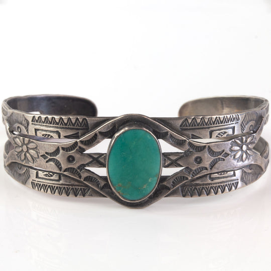 Vintage Navajo Fred Harvey style sterling silver and turquoise cuff bracelet c.1930s-40s. brvs994cs