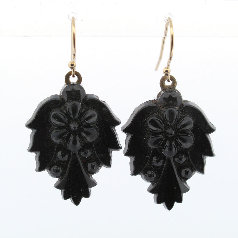 Bohemian Sculptural Black Glass Botanical Earrings, Victorian Style. j-erbg901