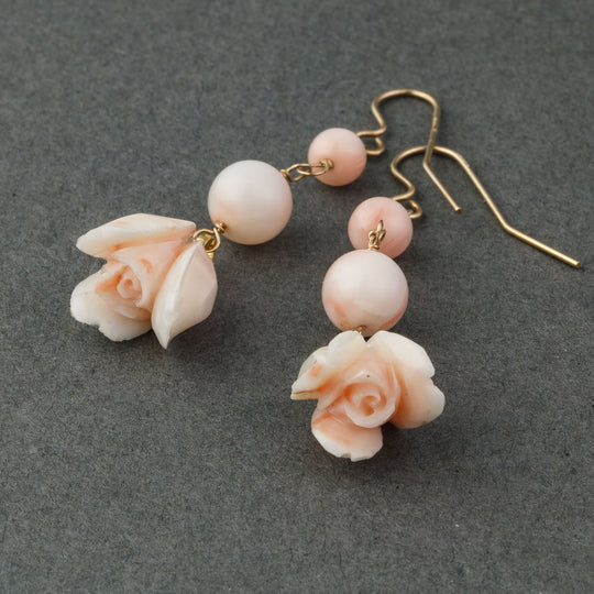 Vintage pink angel skin coral rose bud earrings.   erja917