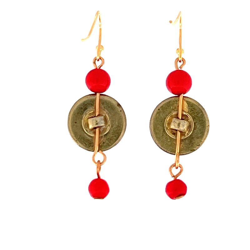 Lipstick Red Glass Dangle Earring.   j-ervn995