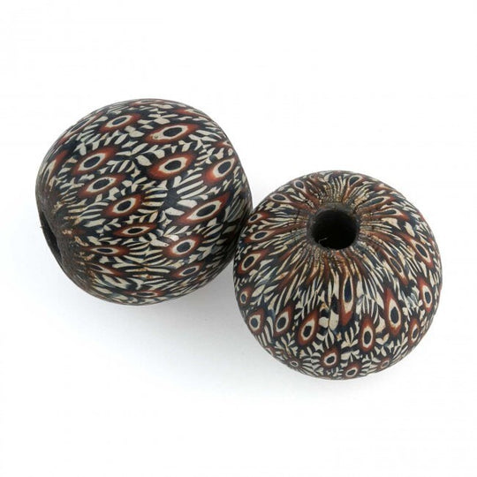 Ancient Jatim Eye Bead reproduction.  19x22mm.Indonesia. Pkg 1. b1-766