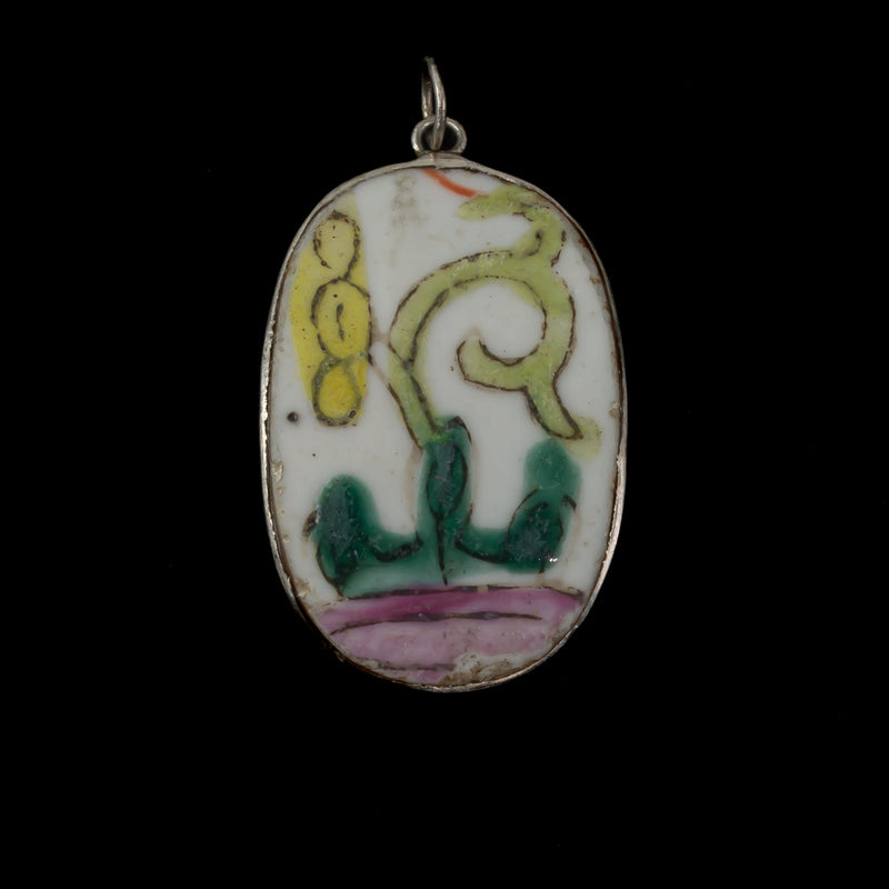 Antique Chinese porcelain shard pendant genuine Qing Dynasty. pdor432-17