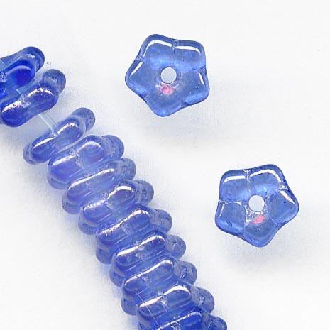 Czech sapphire luster 5mm Daisy Lochrosen. 5x1.5mm. Pkg of 25. b11-bl-1117(e)