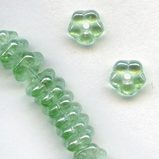Czech peridot luster 5mm Daisy Lochrosen. 5x1.5mm. Pkg of 25. b11-gr-0995(e)