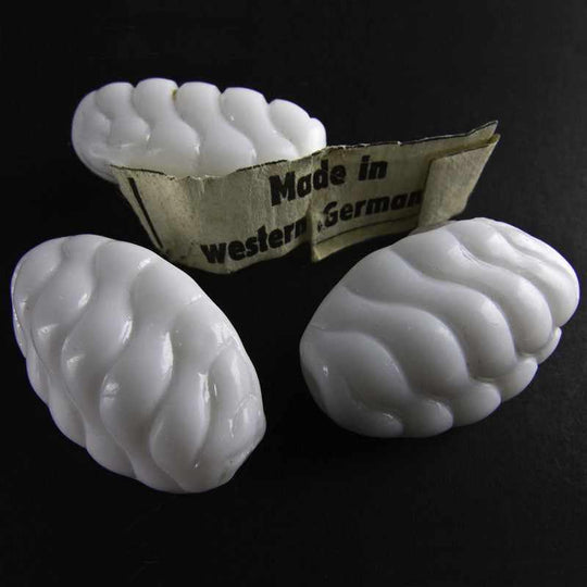 Rare vintage West German pressed glass fluted ovals. 16x11x7mm 6 pcs. b11-bw-0871