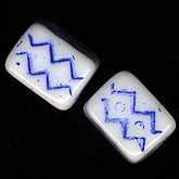 Vintage Czech glass cube with zigzag decor. 8x12mm. Pkg of 4. b11-bl-0956