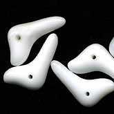 Vintage German White Glass Tooth Bead. 28mm. Pkg of 20. b11-bw-0684