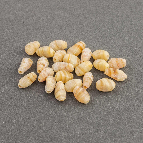 Vintage Japanese glass Agate Beads. 8-9mm. Pkg of 25. B11-BR-0405(e)