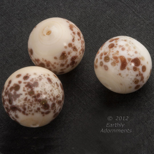 Cream Glass Round Beads, gold aventurina spatter. 12mm. Pkg 5. B11-br-0807