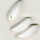 Vintage German White Glass Pendant Beads, 18mm, pkg of 5. 