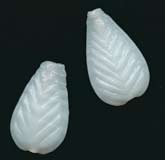 Vintage molded opalescent leaf beads. 22x13mm, Pkg of 5.