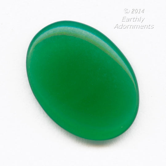 Green Oval Cabochon, flat back, glass. West Germany. 16x11mm. 4 pcs. b5-908