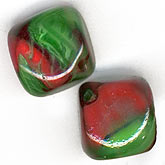 b11-gr-0889-West German olive and red cubes. 15mm. Pkg of 1