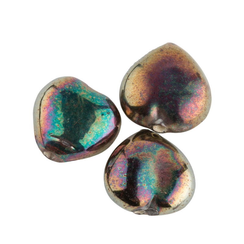 Vintage Indian Glass Hearts Vitrail Finish. 15mm. Pkg 4.