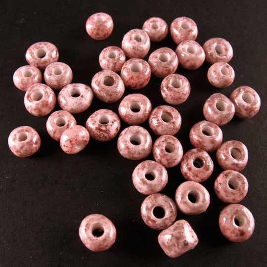 B11-PP-0589- Vintage Rose Speckled Glaze beads, Japan, .size 6. 7gr. Bag