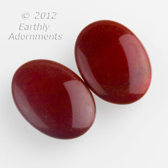 Ox Blood Red Oval Cabochon, glass. 12x16mm. Czechoslovakia. Pkg 2. b5-863