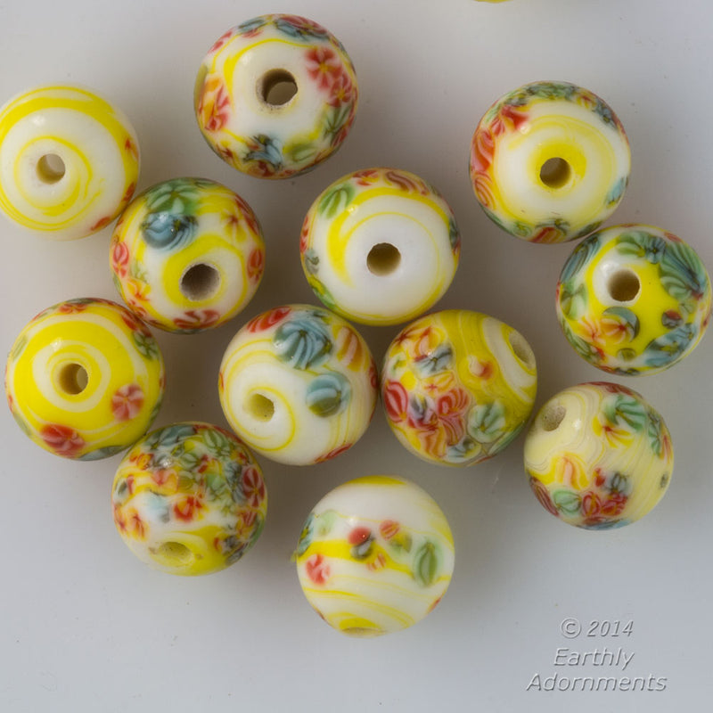 Vintage Japanese yellow and white swirled millefiore glass rounds. 8 mm. Pkg. of 6. b11-yo-1011
