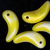 Vintage yellow tooth beads. 13mm. Pkg of 10