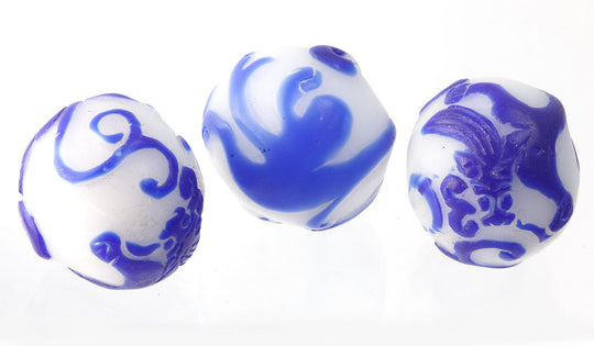 Vintage hand carved Peking Glass bead, cobalt blue dragon on milk white glass round 23x25mm pkg of 1. b1-2014