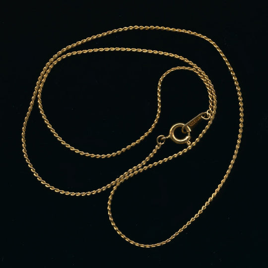 Vintage gold plated 1mm snake chain. 16 inch finished with spring clasp. Sold individually. B12-chn669(e)