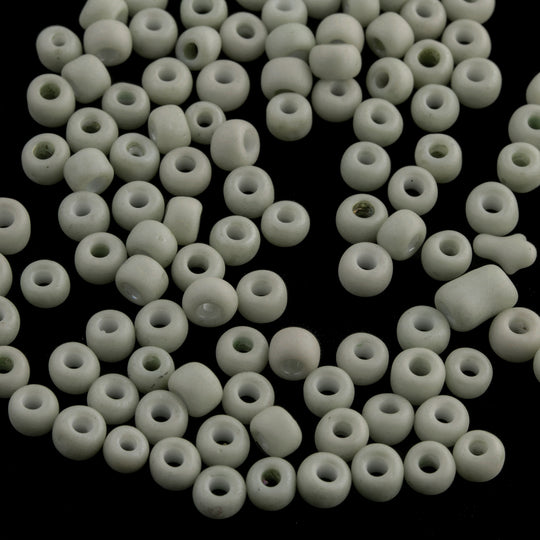 b17-087-Vintage Czech pale grey green. Size 6/0. 10-gr. bag